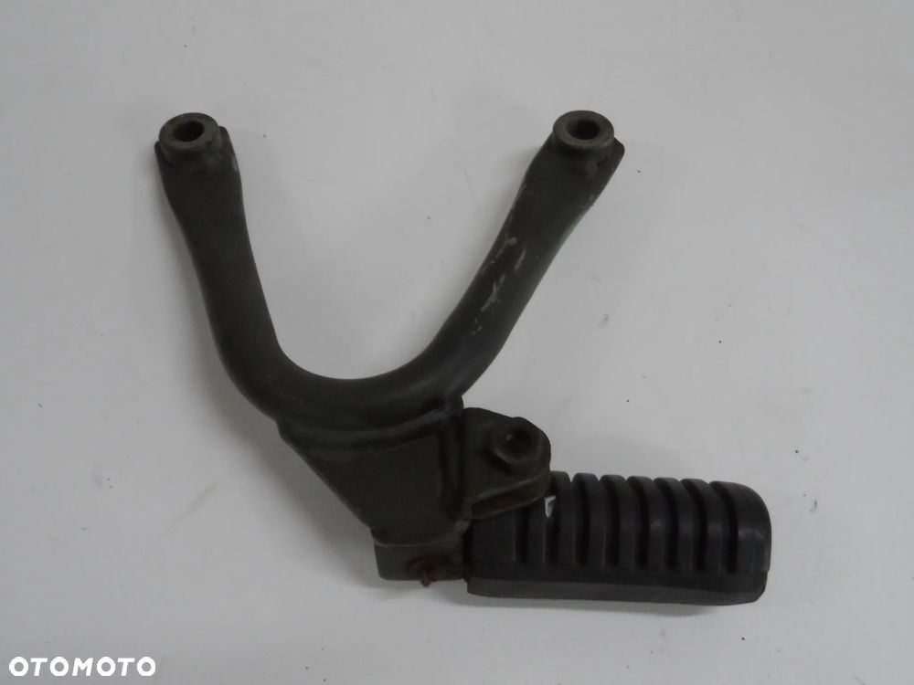 CAGIVA W 16 set, podnóżek pasażera - 4