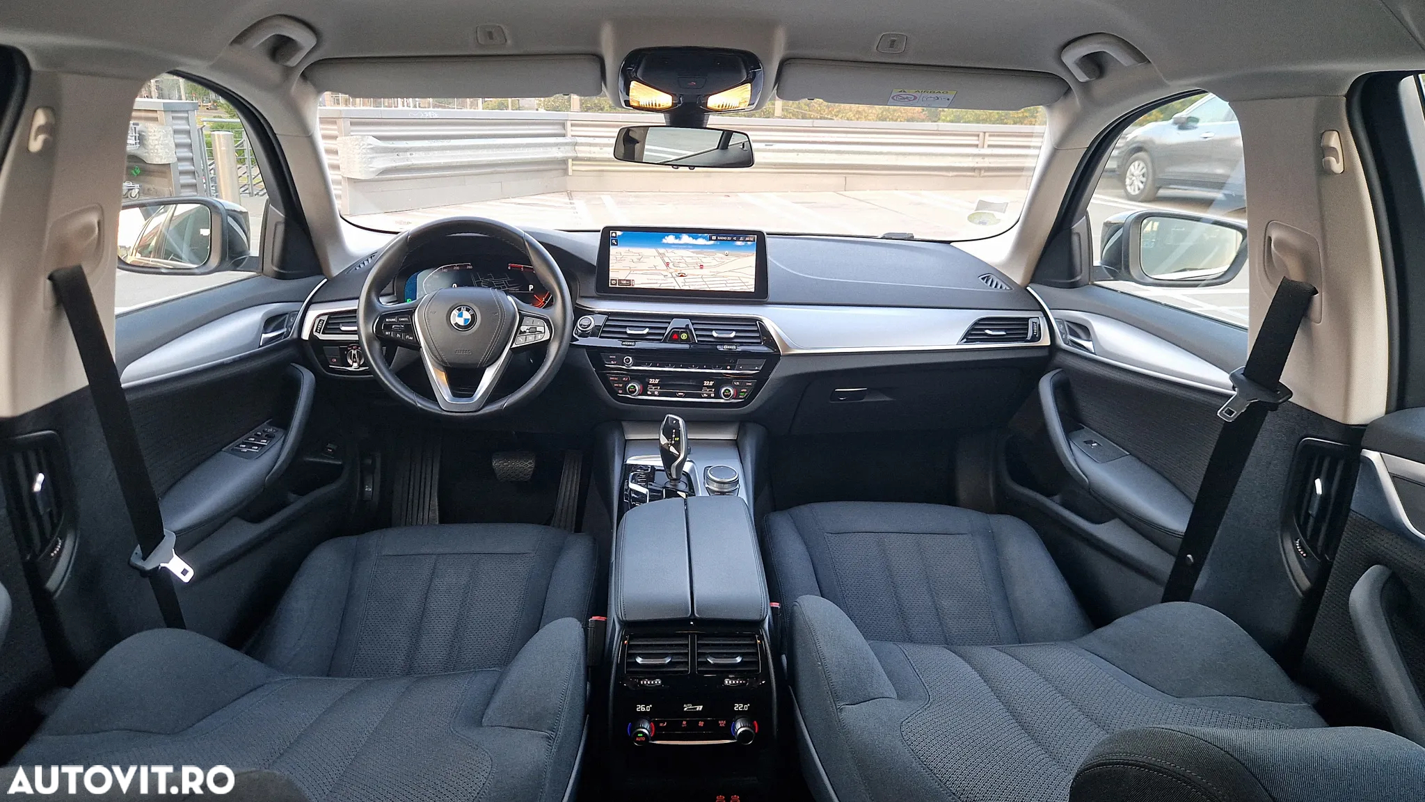BMW Seria 5 520d Touring Aut. Luxury Line - 8
