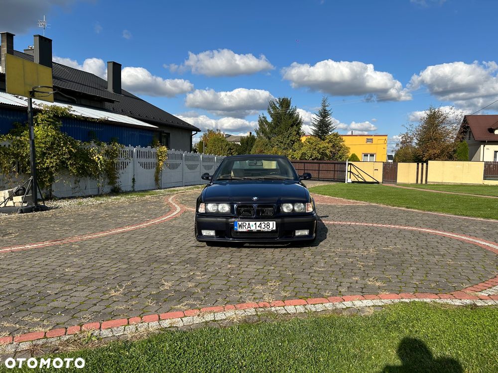 BMW Seria 3 328i - 26