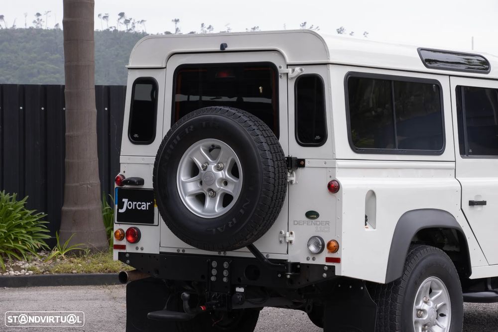 Land Rover Defender 110 2.5 Td5 E - 18