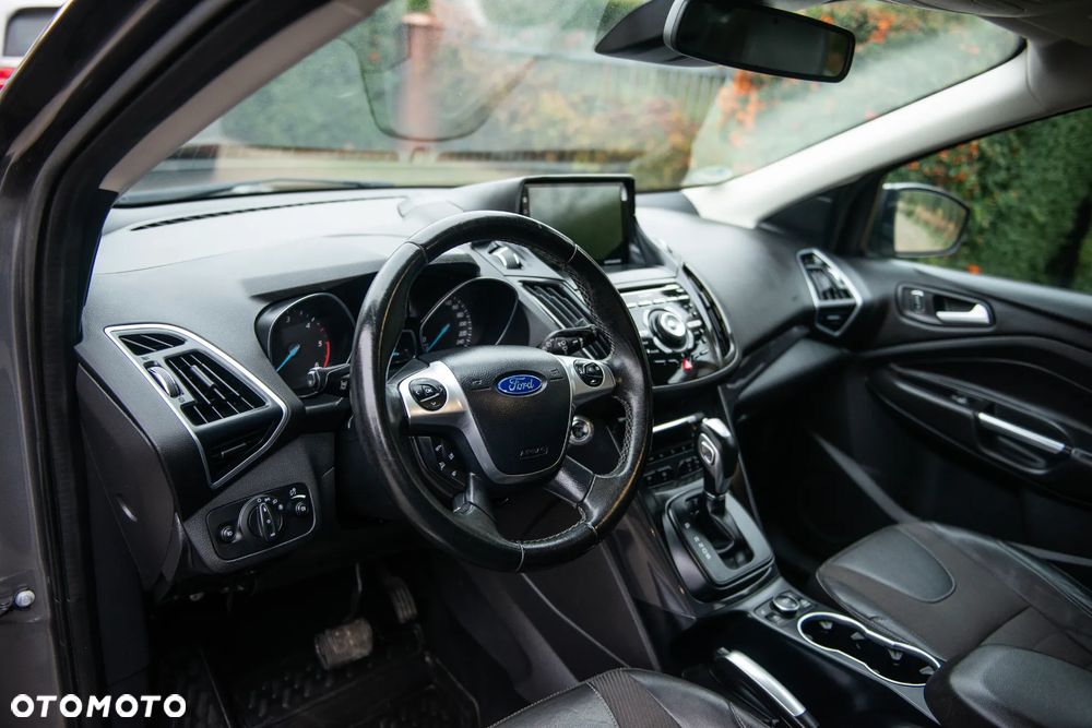 Ford Kuga 2.0 TDCi 4x4 Titanium - 19