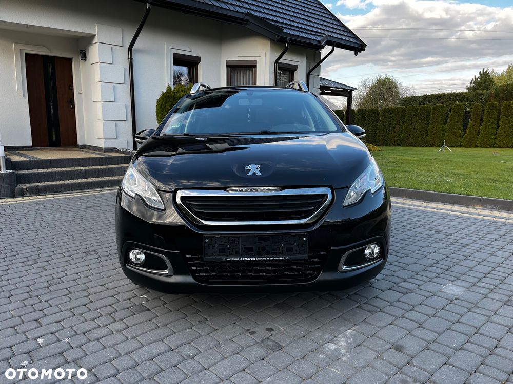Peugeot 2008 - 8