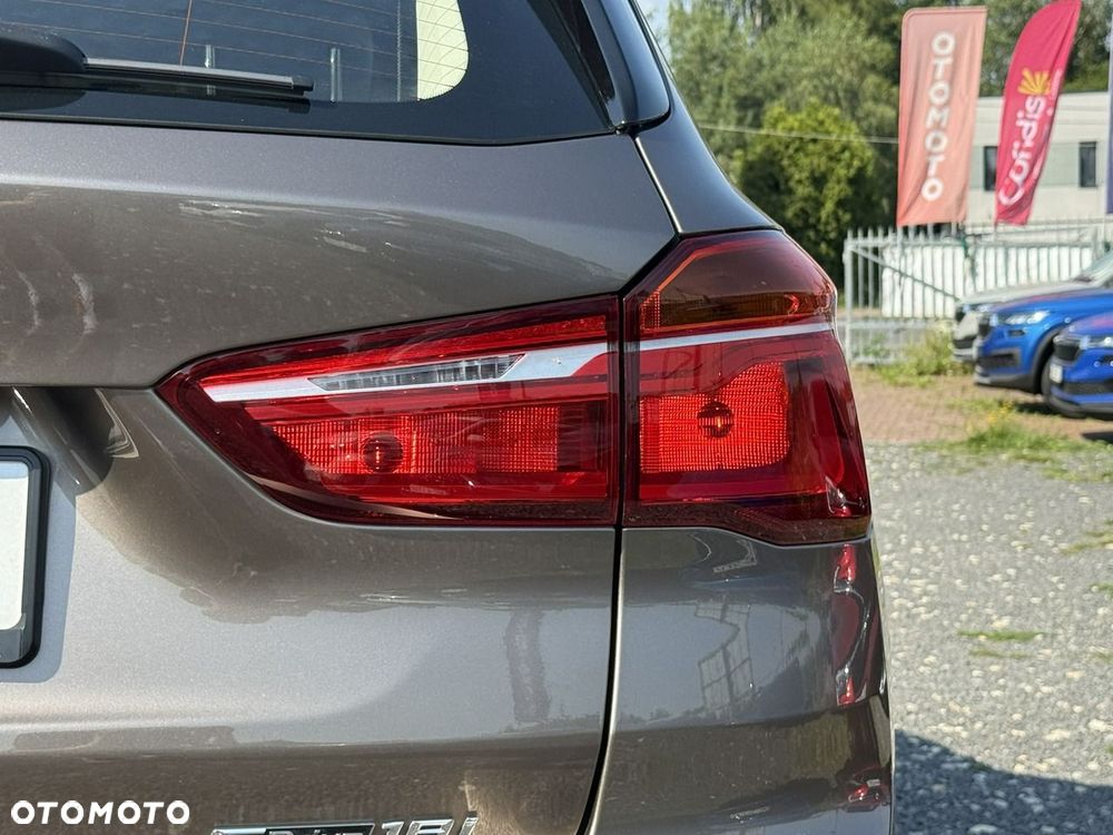 BMW X1 sDrive18i GPF xLine - 9