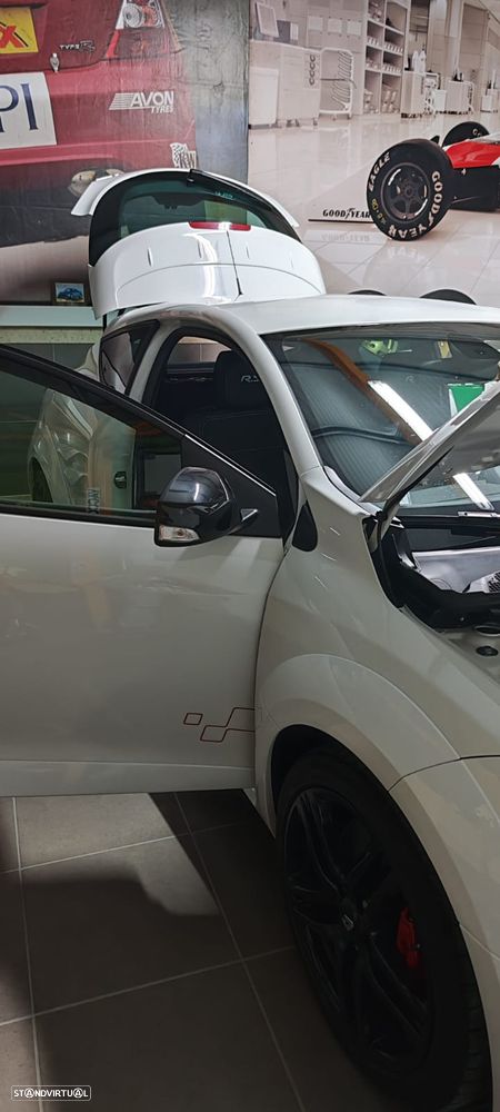 Renault Mégane Coupe 2.0 T 16V RS - 43