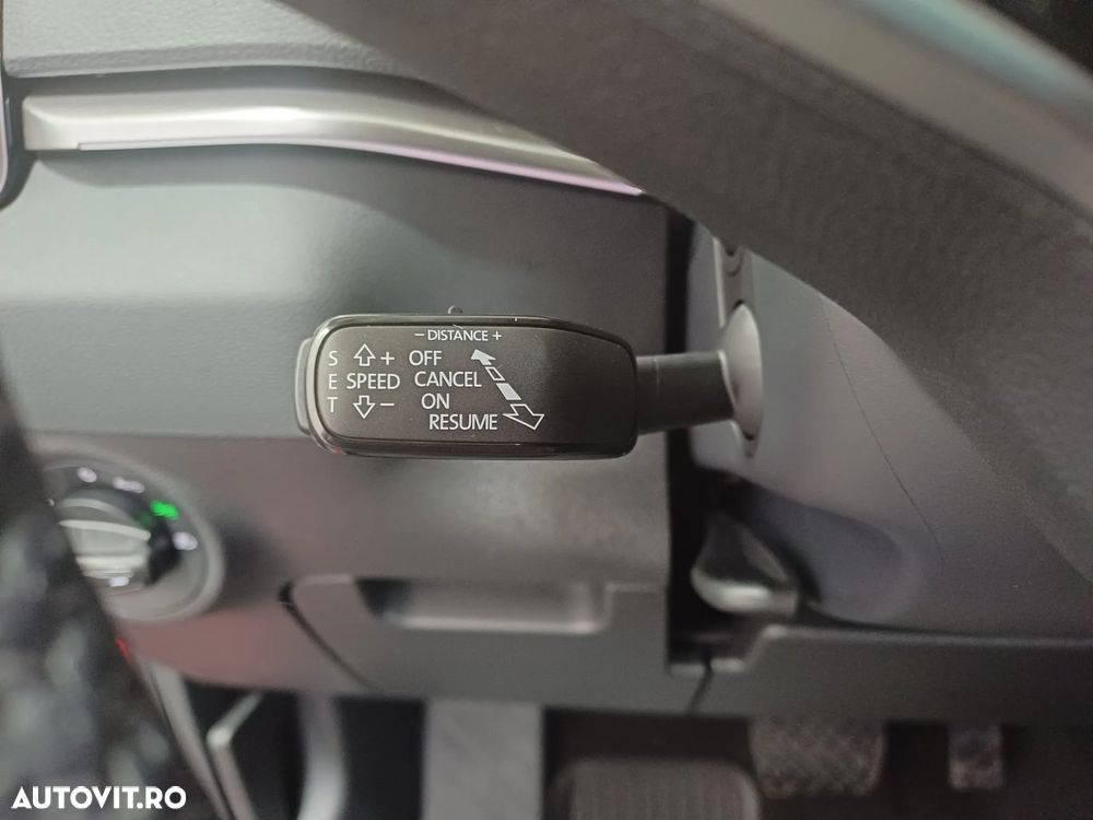 Skoda Karoq 1.5 TSI DSG Selection - 12