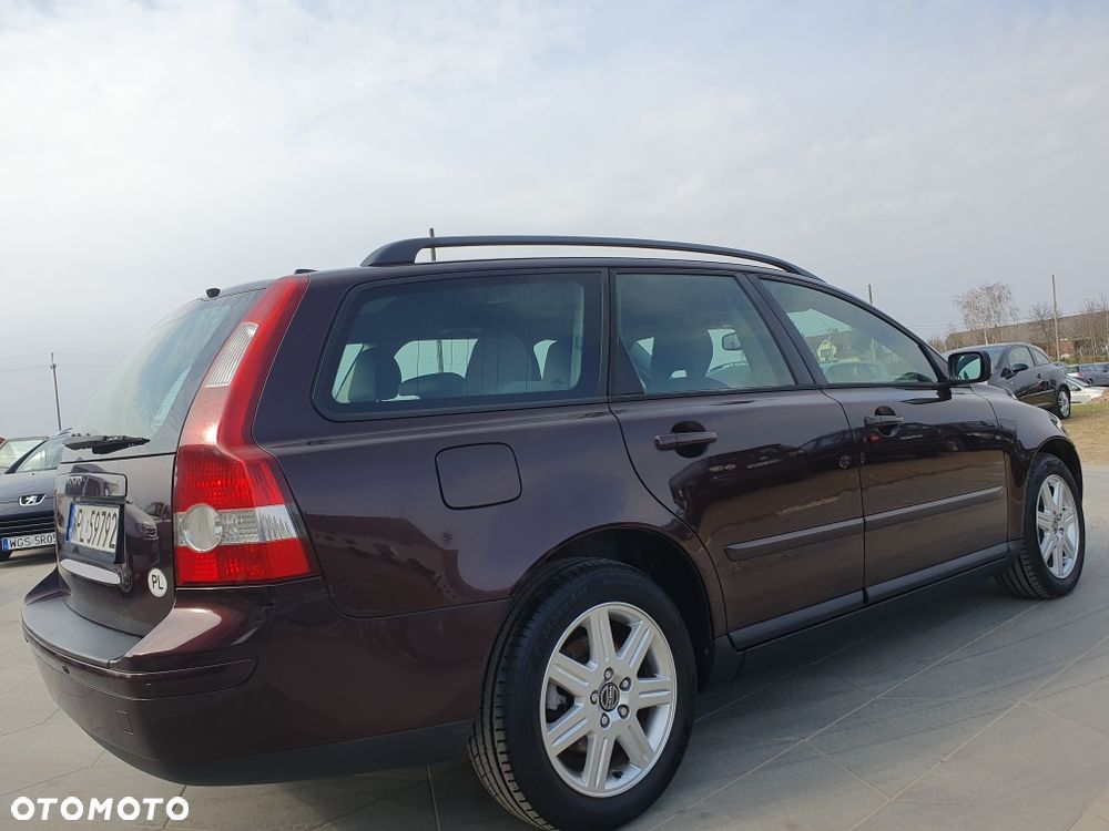Volvo V50 - 2