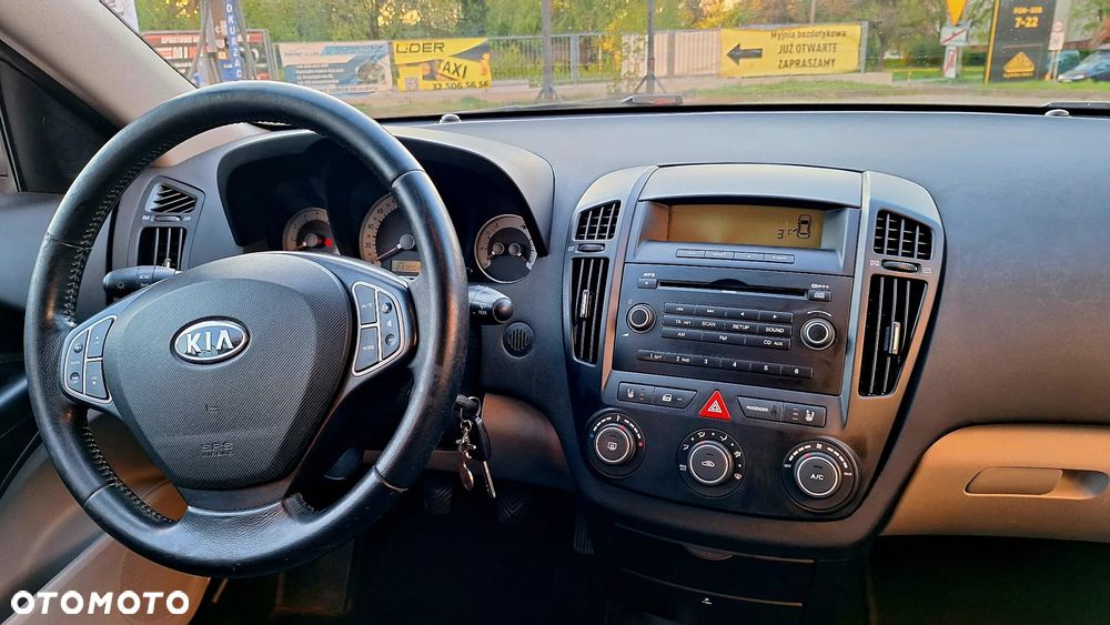 Kia Ceed 1.4 CVVT LX Basis - 15