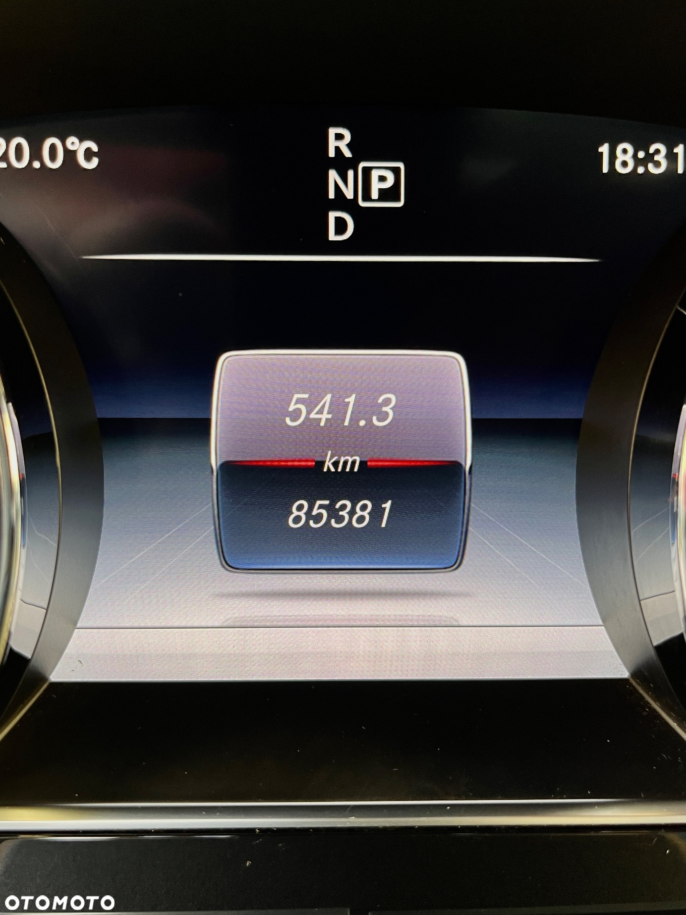 Mercedes-Benz Klasa E 200 d 9G-TRONIC - 8