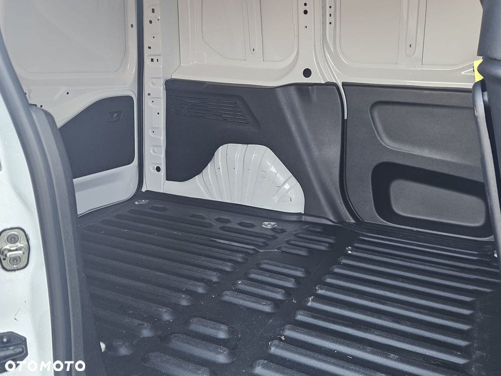 Peugeot Partner - 25