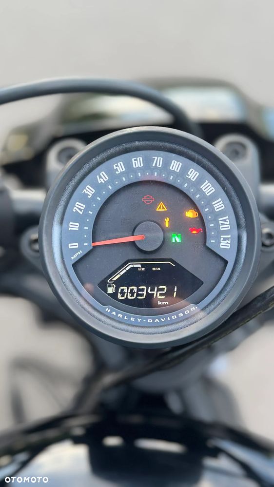 Harley-Davidson Sportster Nightster 975 - 13