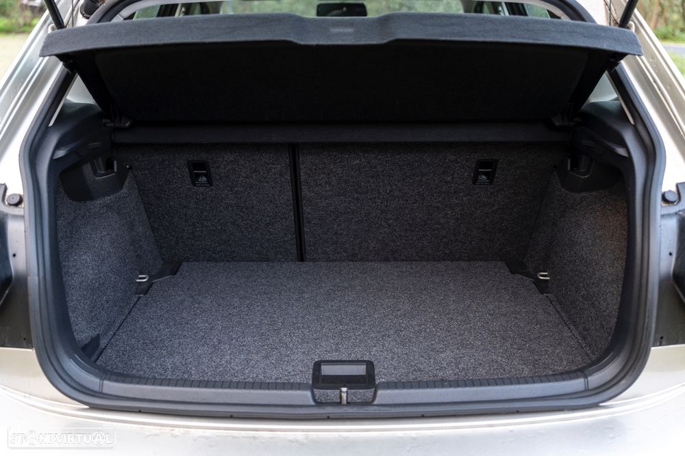 VW Polo 1.0 Confortline - 12