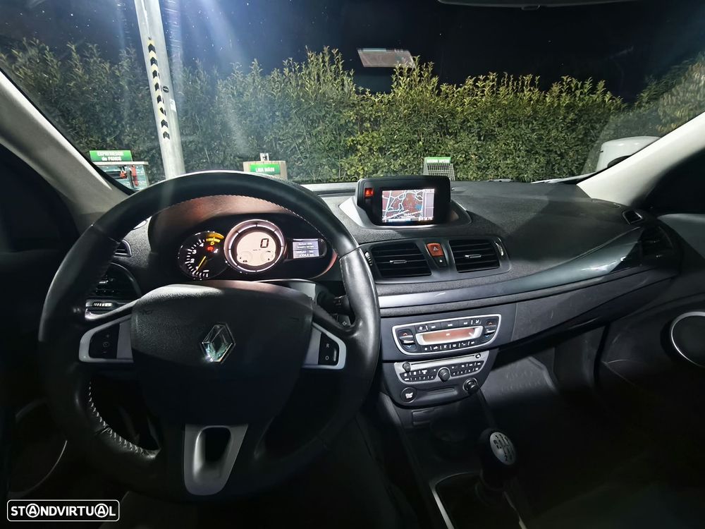 Renault Mégane Sport Tourer 1.5 dCi GT Line - 16