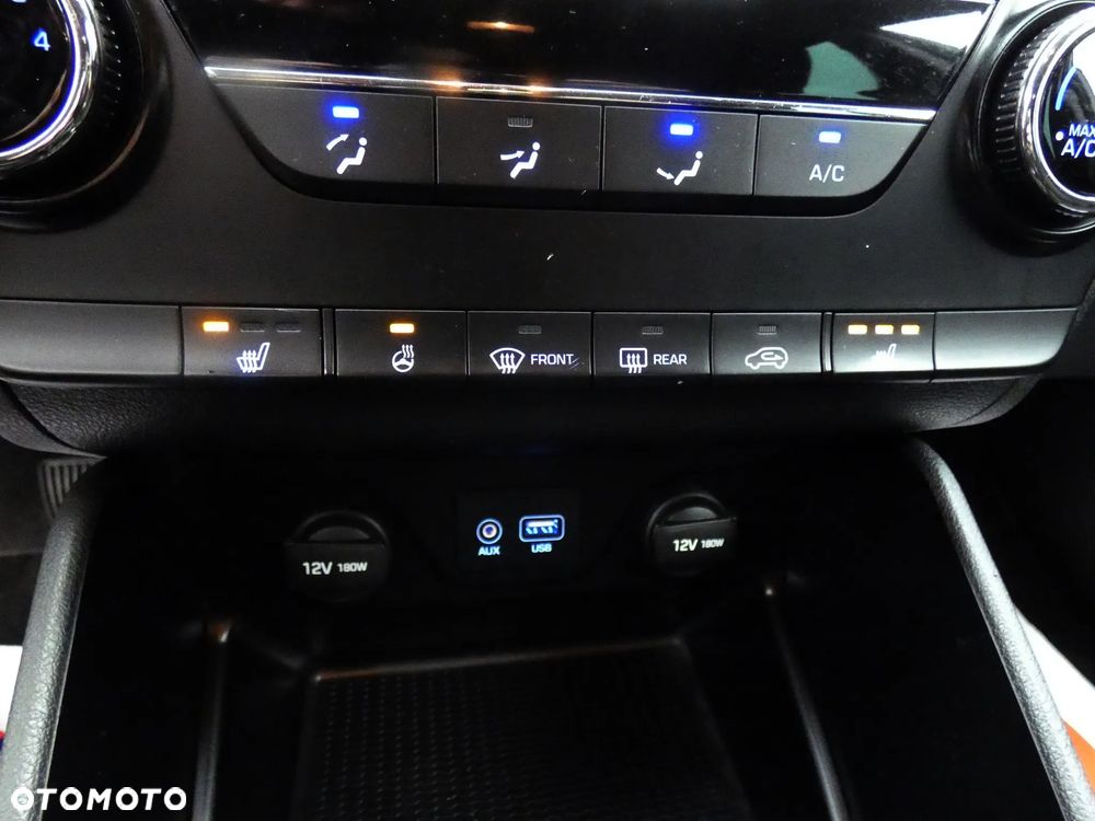 Hyundai Tucson blue 1.7 CRDi 2WD Style - 21