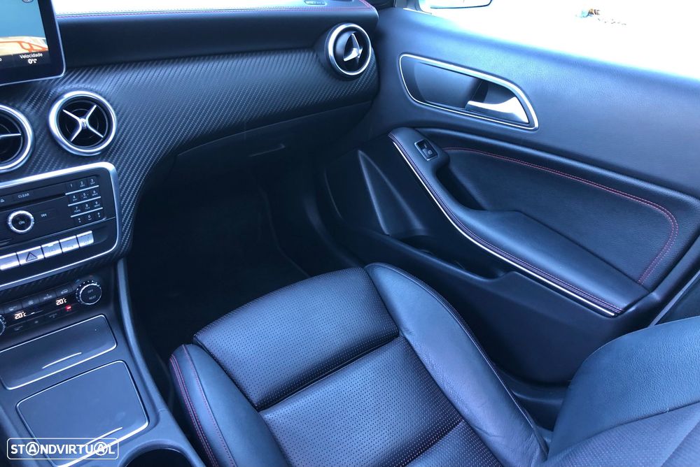 Mercedes-Benz A 180 d 7G-DCT AMG Line - 33