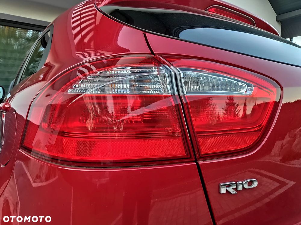 Kia Rio - 18