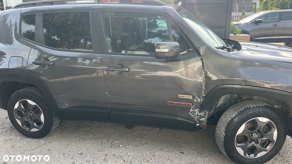 Jeep Renegade 2.0 MultiJet Limited 4WD S&S - 28