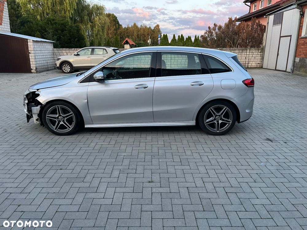 Mercedes-Benz Klasa B 200 d 8G-DCT AMG Line - 6