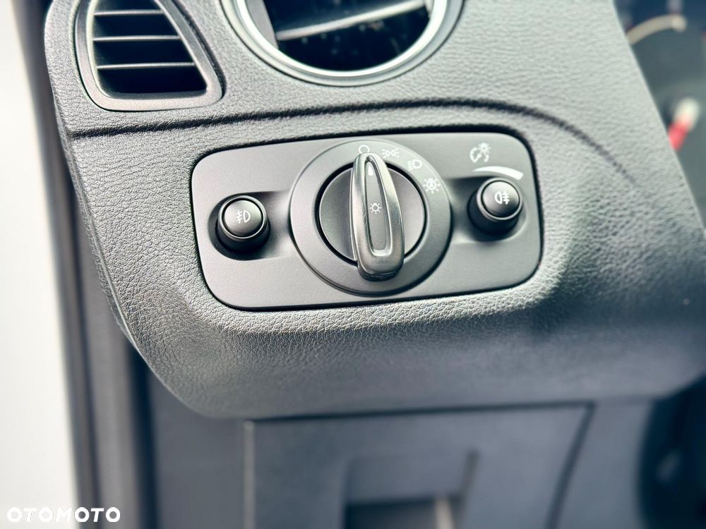 Ford S-Max 2.0 TDCi DPF Titanium X - 20