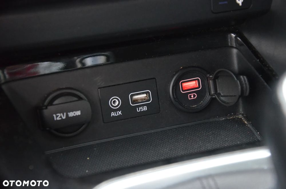 Kia Ceed 1.4 L Business Line Plus - 28
