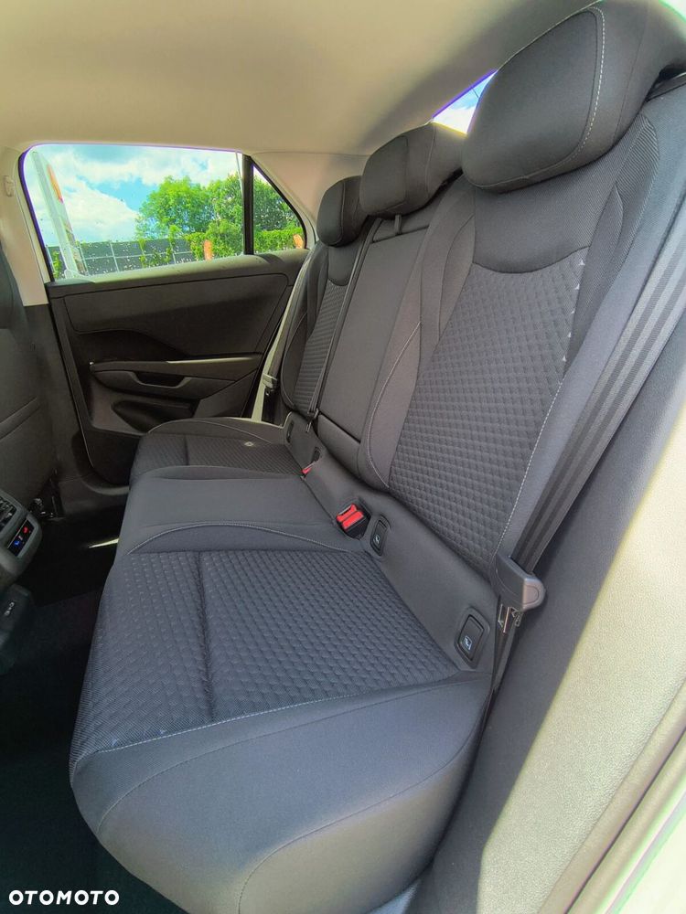 Volkswagen T-Roc 1.5 eTSI Life DSG - 25