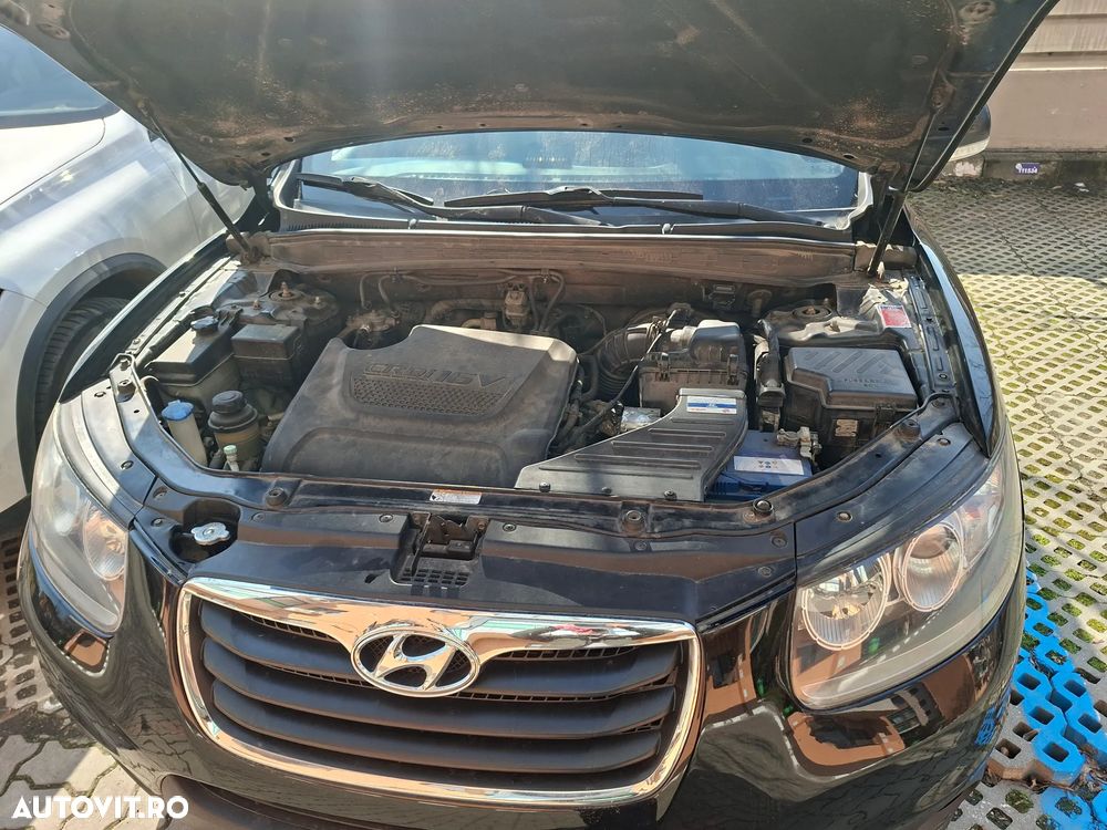 Hyundai Santa Fe 2.2 CRDi 4WD Automatik Style - 11