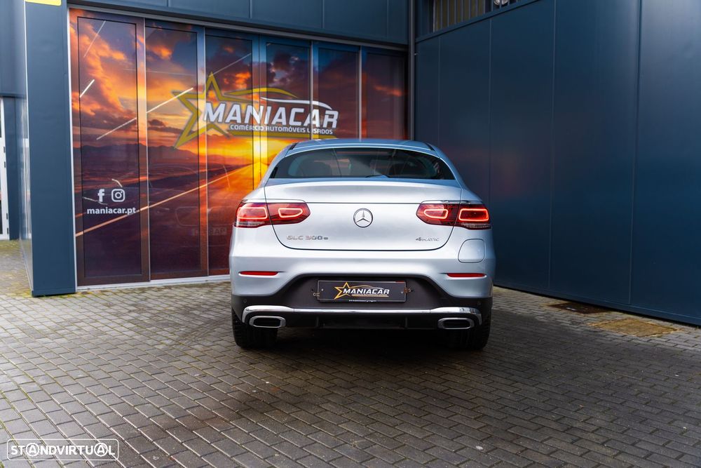 Mercedes-Benz GLC 300 e Coupe 4Matic 9G-TRONIC AMG Line - 5