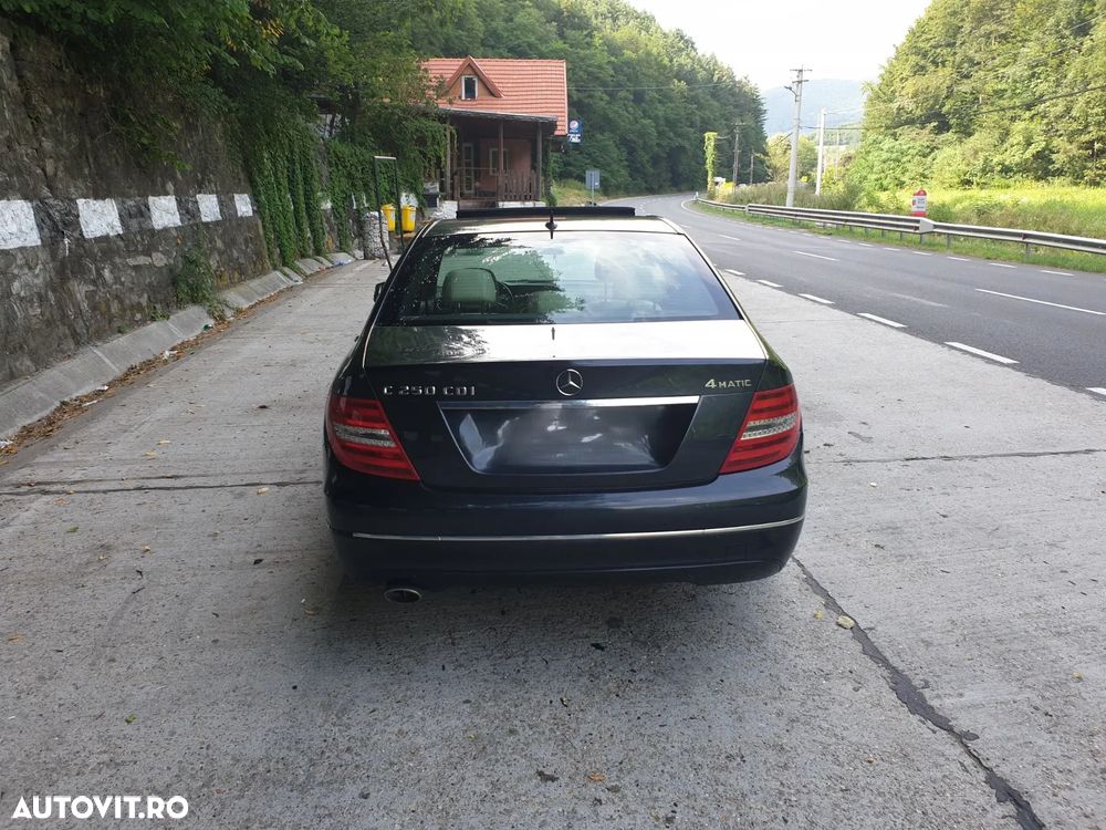 Mercedes-Benz C 250 CDI 4-Matic BlueEFFICIENCY - 4