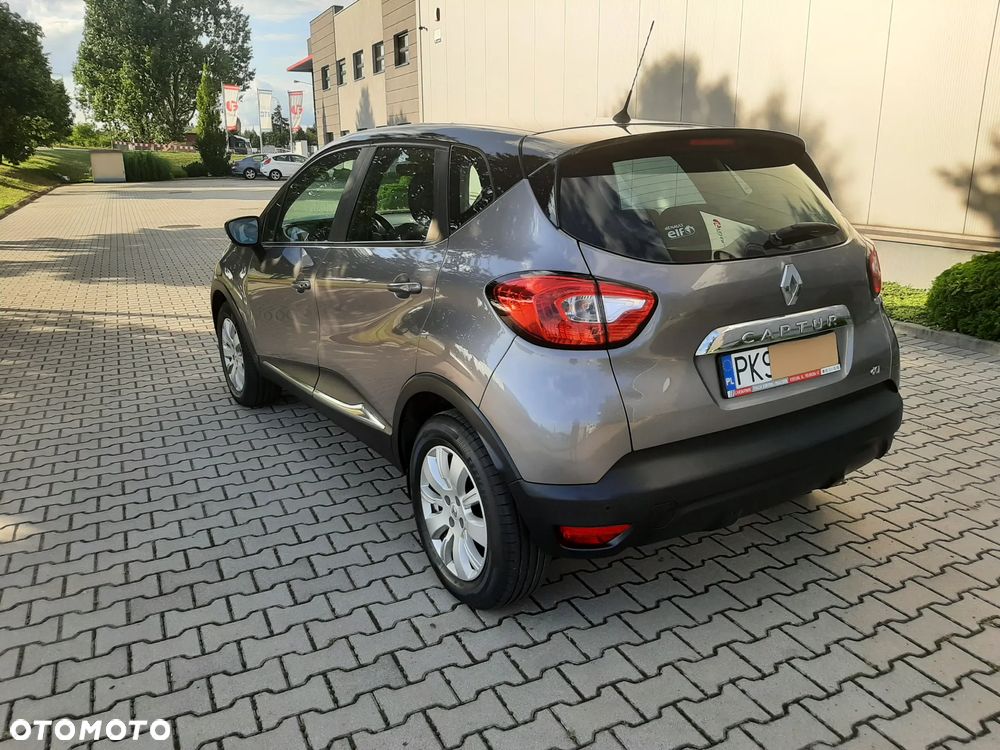 Renault Captur 1.5 dCi Energy Intens - 4