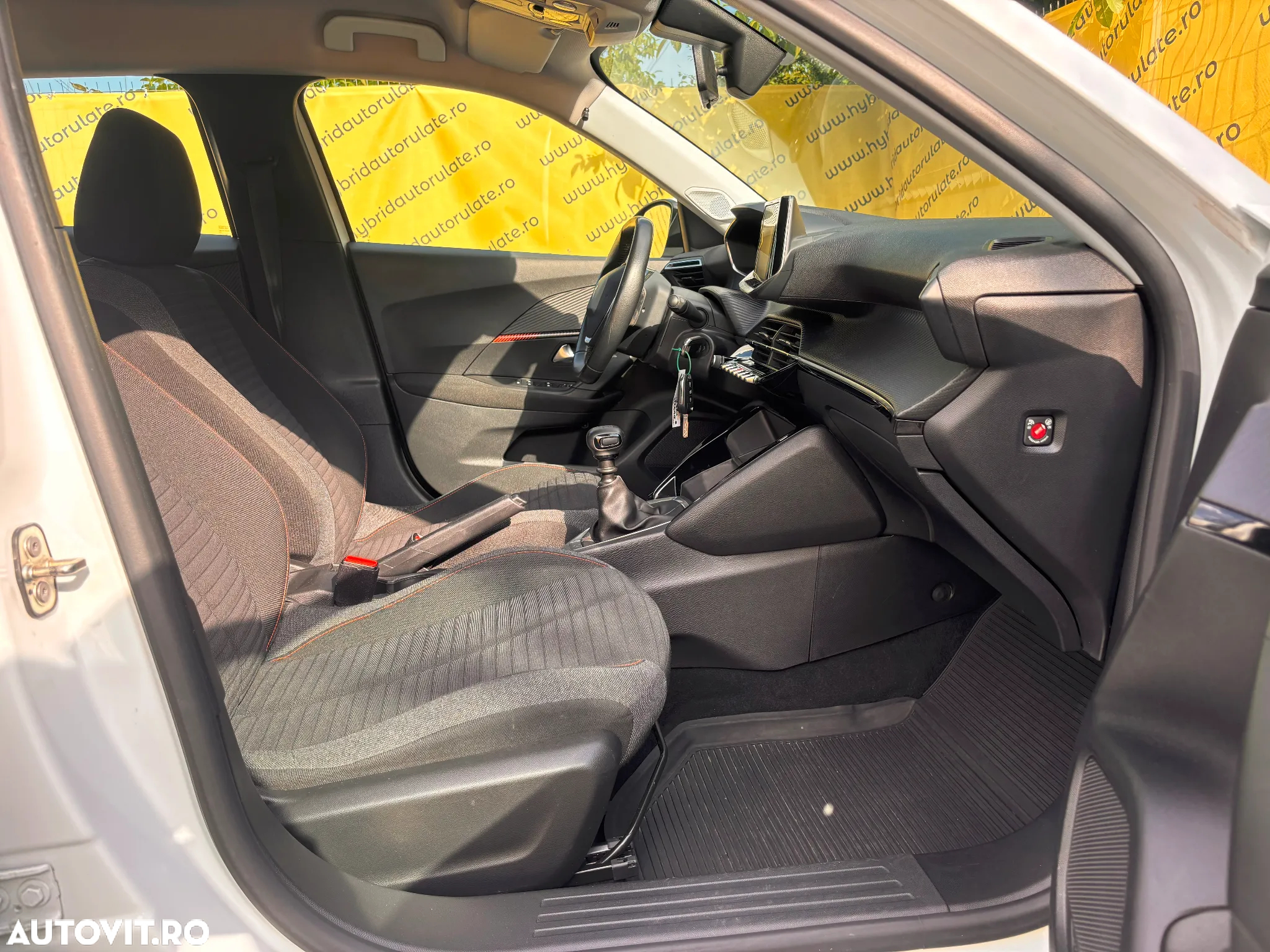Peugeot 2008 1.5 BlueHDI FAP Active - 27