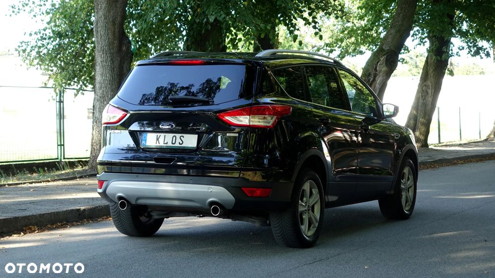Ford Kuga 1.5 EcoBoost 2x4 Titanium - 33