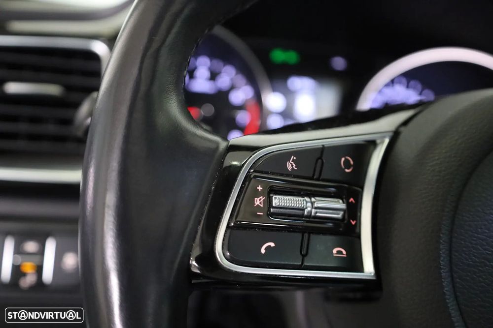 Kia Ceed 1.4 T-GDI TX+SRF 7DCT - 42