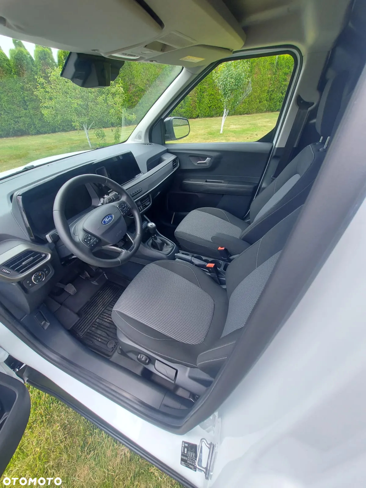 Ford Courier - 7
