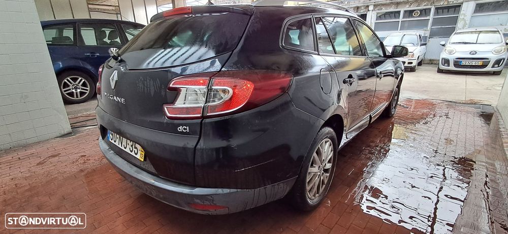 Renault Mégane Sport Tourer 1.5 dCi Dynamique - 12