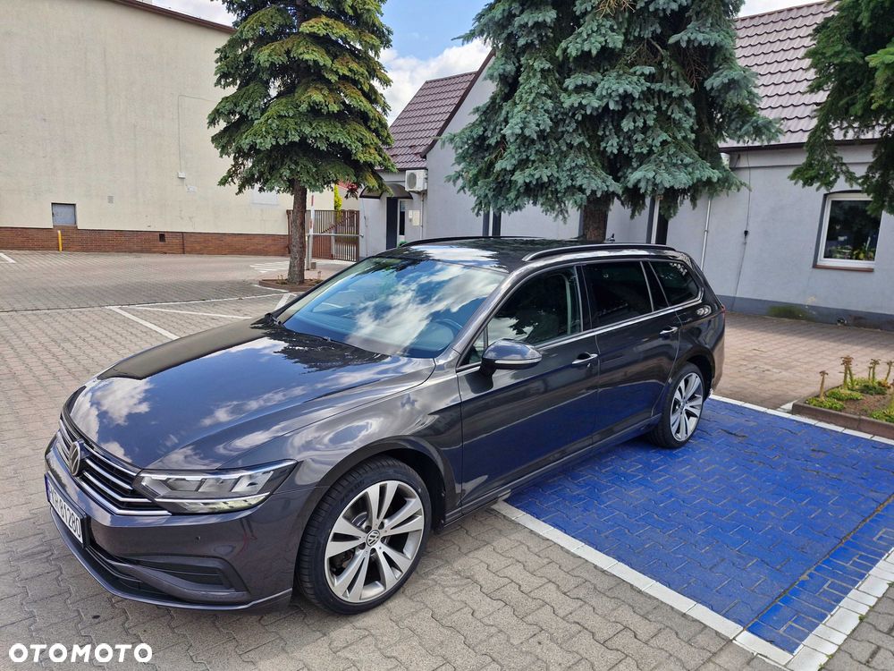 Volkswagen Passat - 3