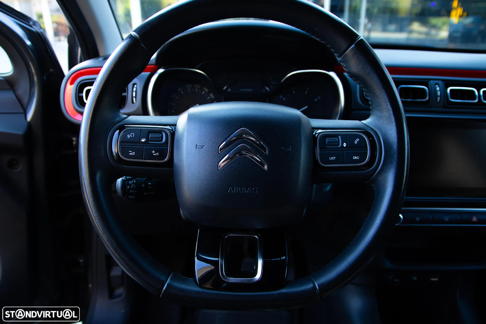 Citroën C3 1.2 PureTech Shine - 23