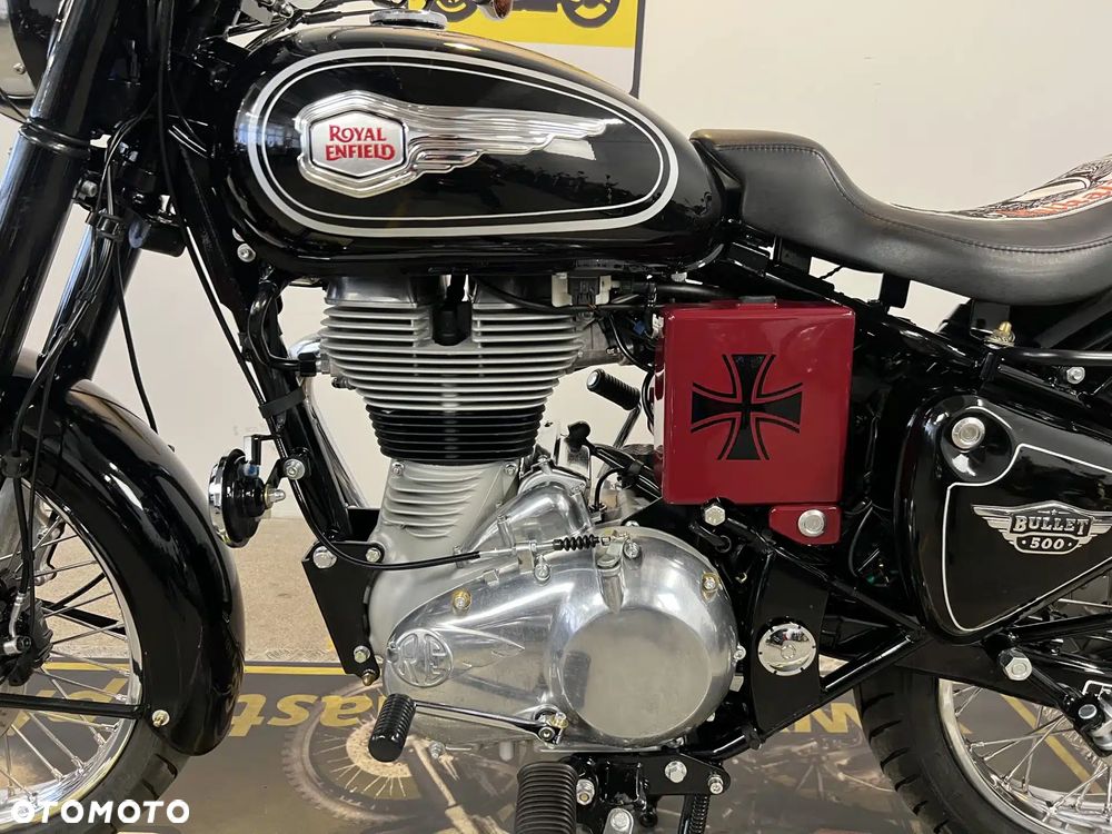 Royal Enfield Bullet - 16