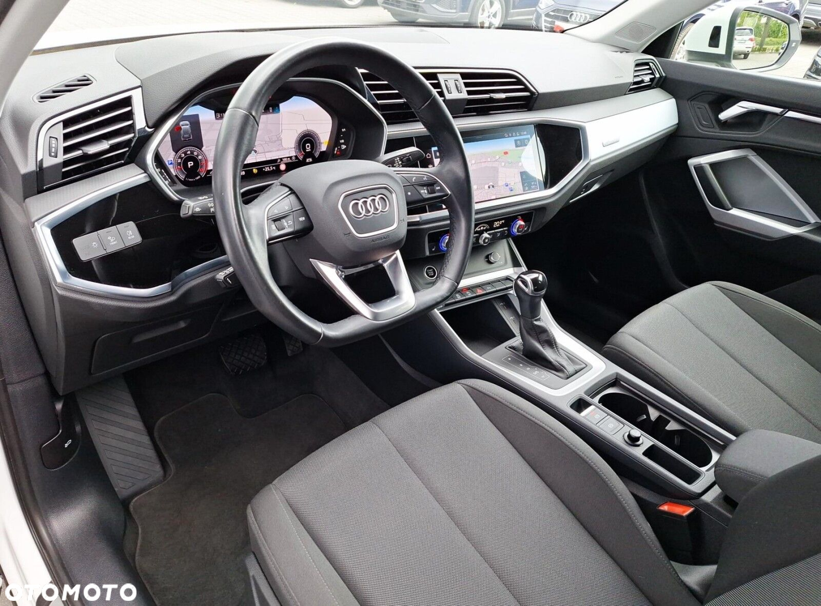 Audi Q3 - 10