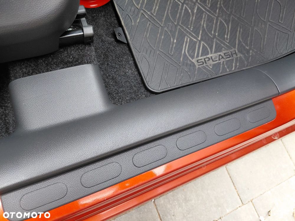 Suzuki Splash 1.0 Club - 25