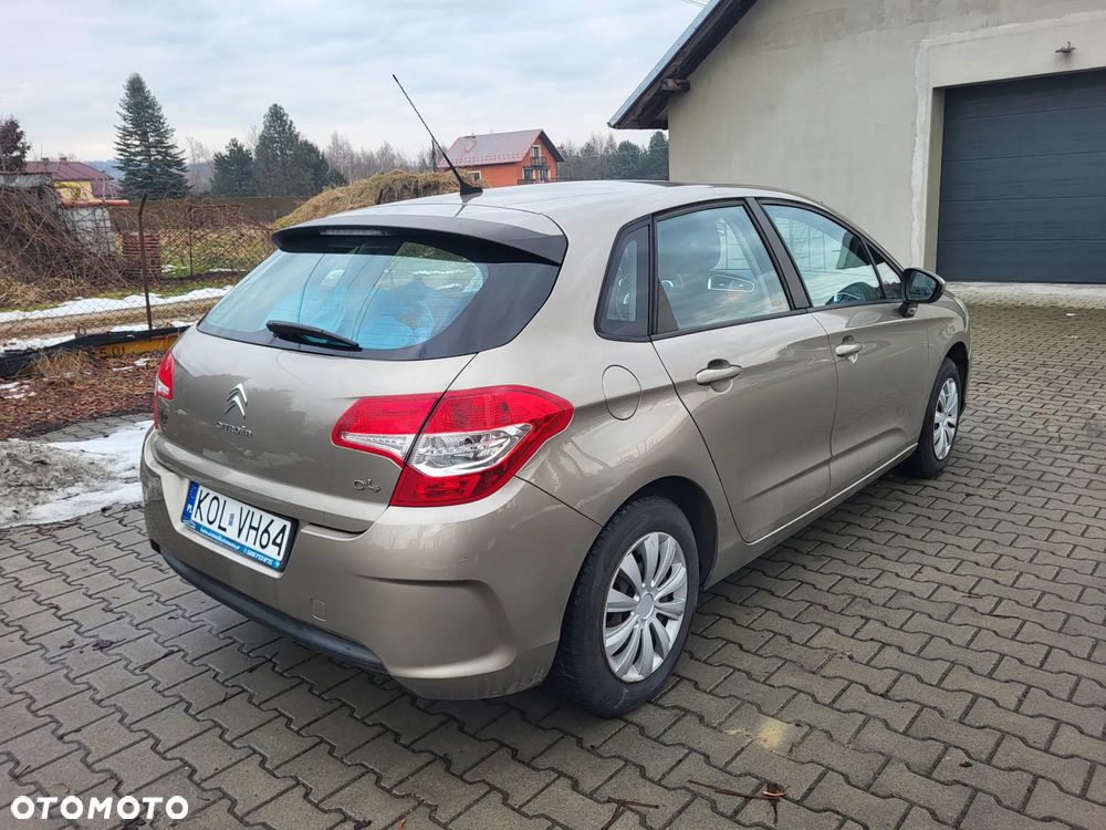 Citroën C4 VTi 95 Attraction - 5