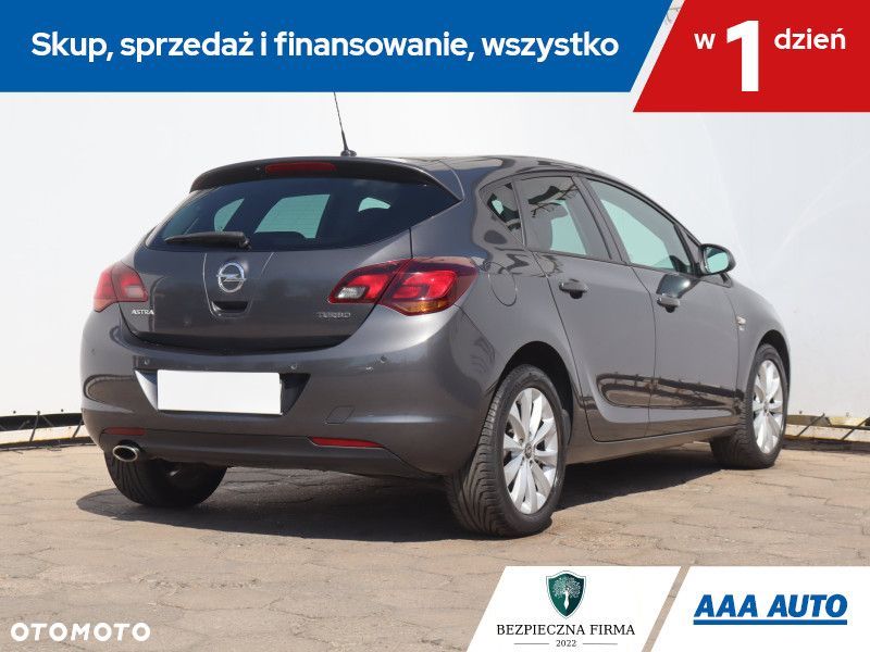 Opel Astra - 7