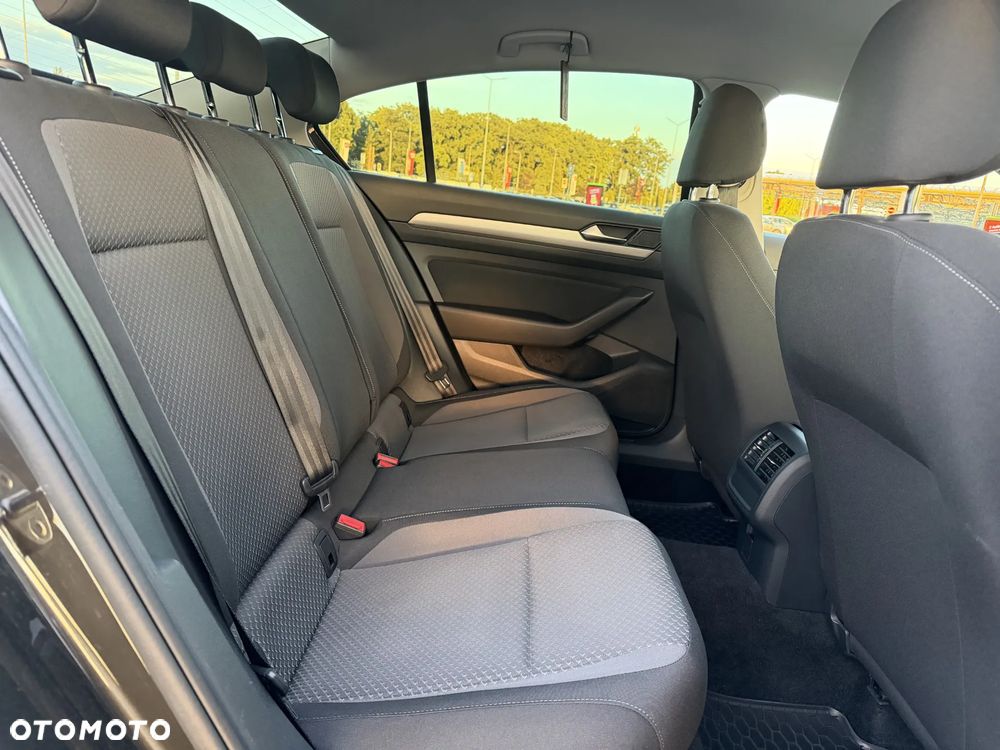 Volkswagen Passat 1.5 TSI EVO Business DSG - 29