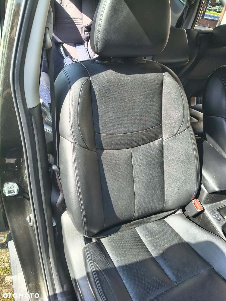 Nissan X-Trail 1.6 dCi Xtronic 360 - 16