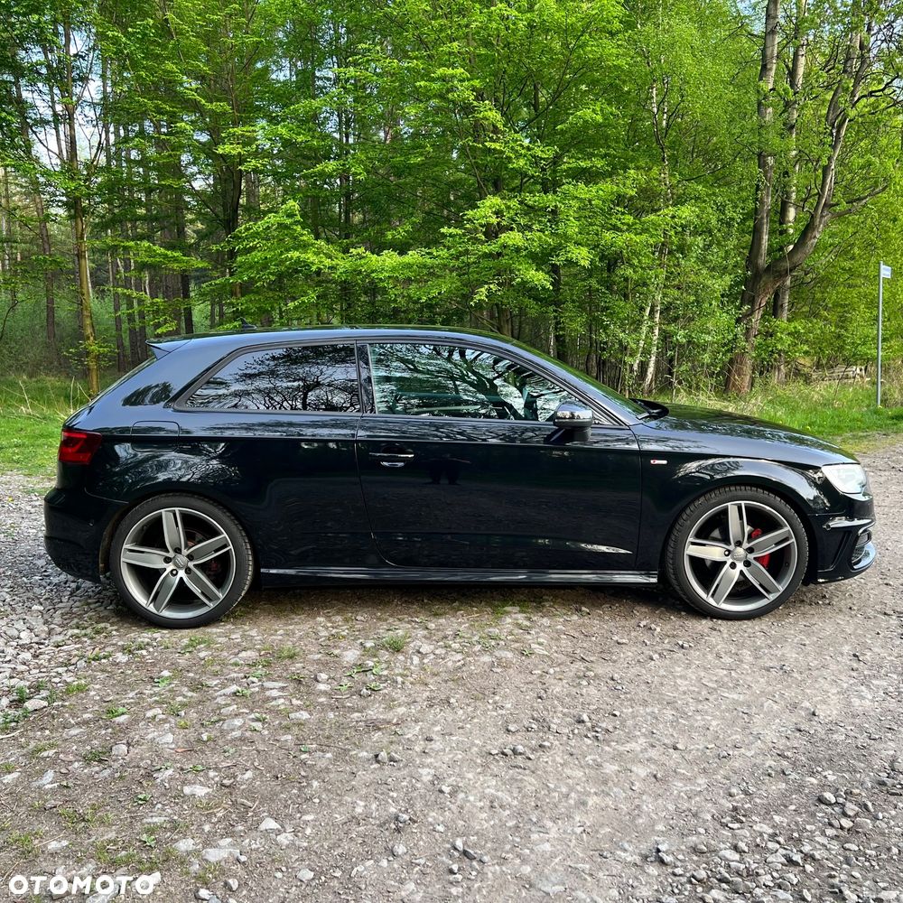 Audi A3 Sportback 2.0 TDI S tronic S line Sportpaket - 8