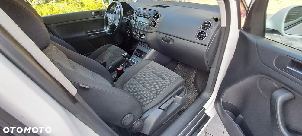 Volkswagen Golf Plus - 18