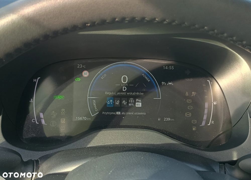 Toyota Yaris Hybrid 1.5 Style - 37