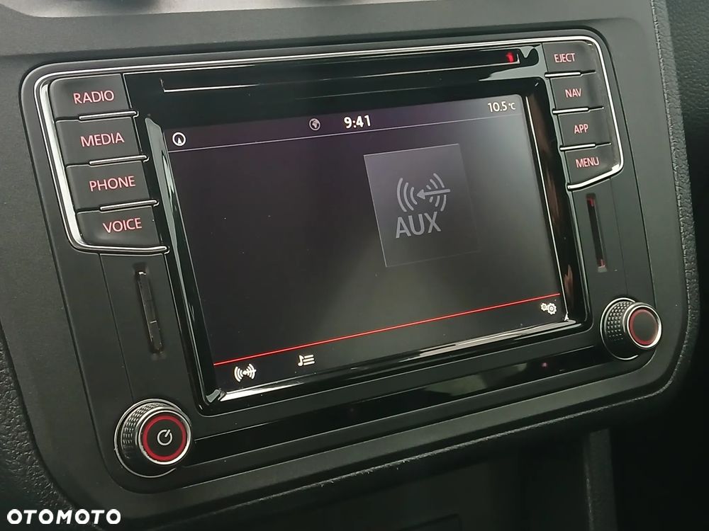 Volkswagen Caddy 1.4 TSI Trendline DSG - 22