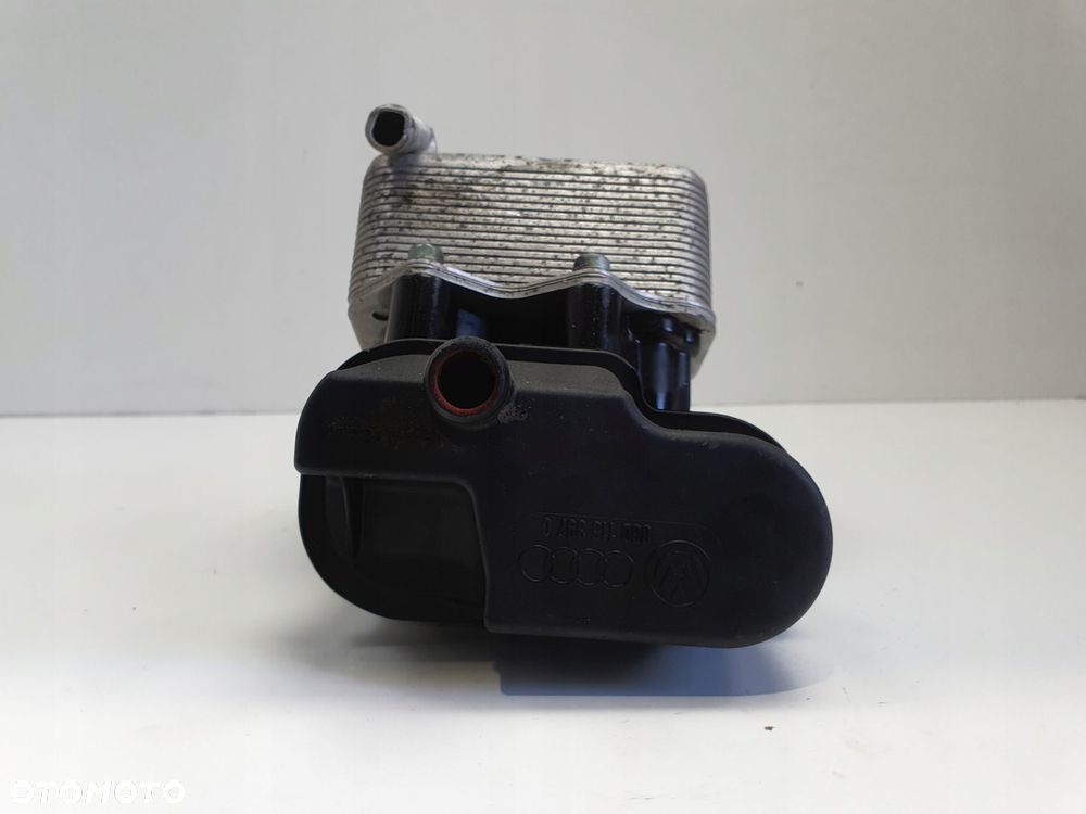 Audi A3 8P II 2.0 FSI OBUDOWA FILTRA OLEJU 06D115397G - 5