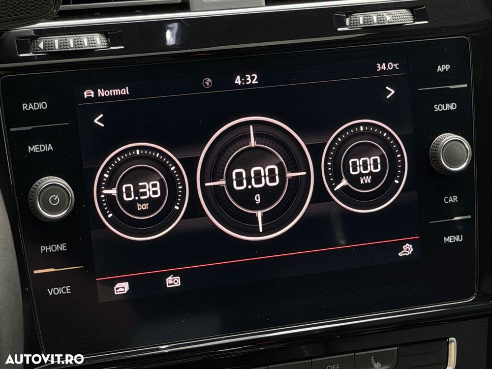 Volkswagen Golf 2.0 TSI BMT DSG GTI Performance - 30