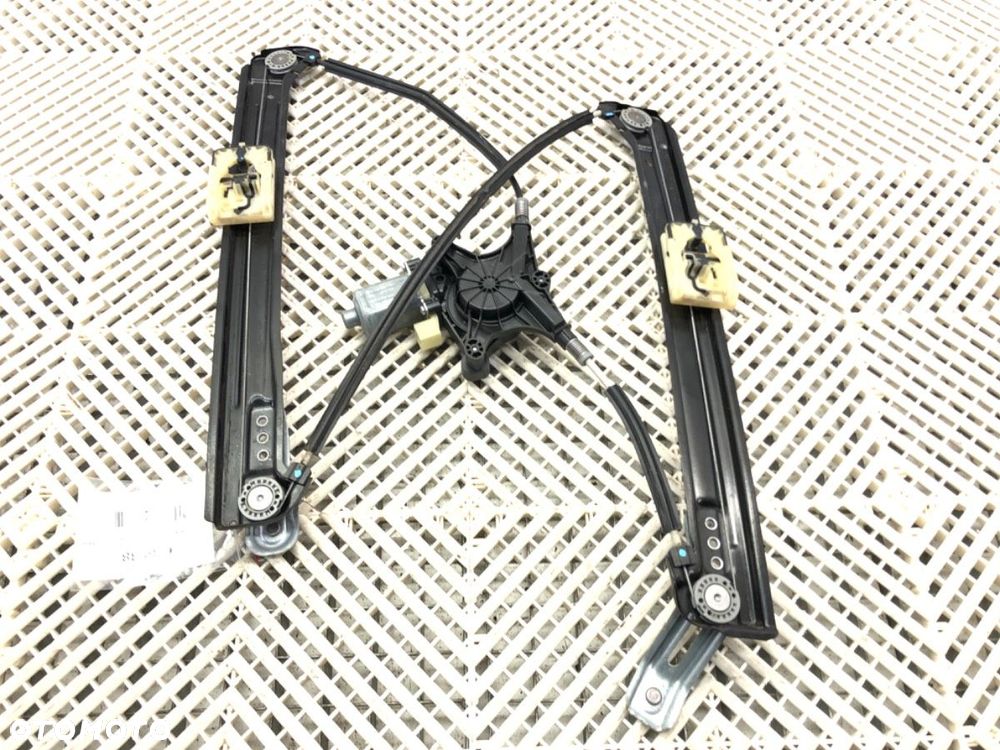 PODNOŚNIK SZYBY PRAWY PRZÓD - 63.00 PLN - SEAT ATECA (KH7, KHP) 2016 - 2022 1.4 TSI 110 kW [150 - 2