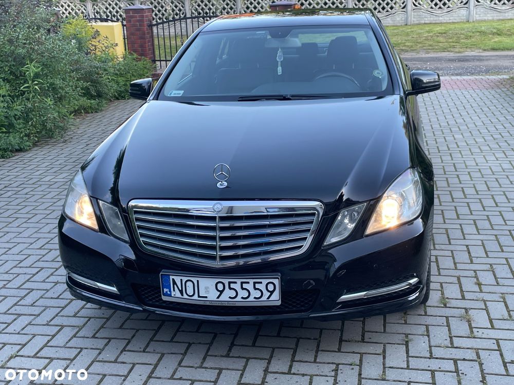 Mercedes-Benz Klasa E 250 BlueTEC 4-Matic Elegance - 2